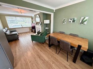 Dining Room- click for photo gallery